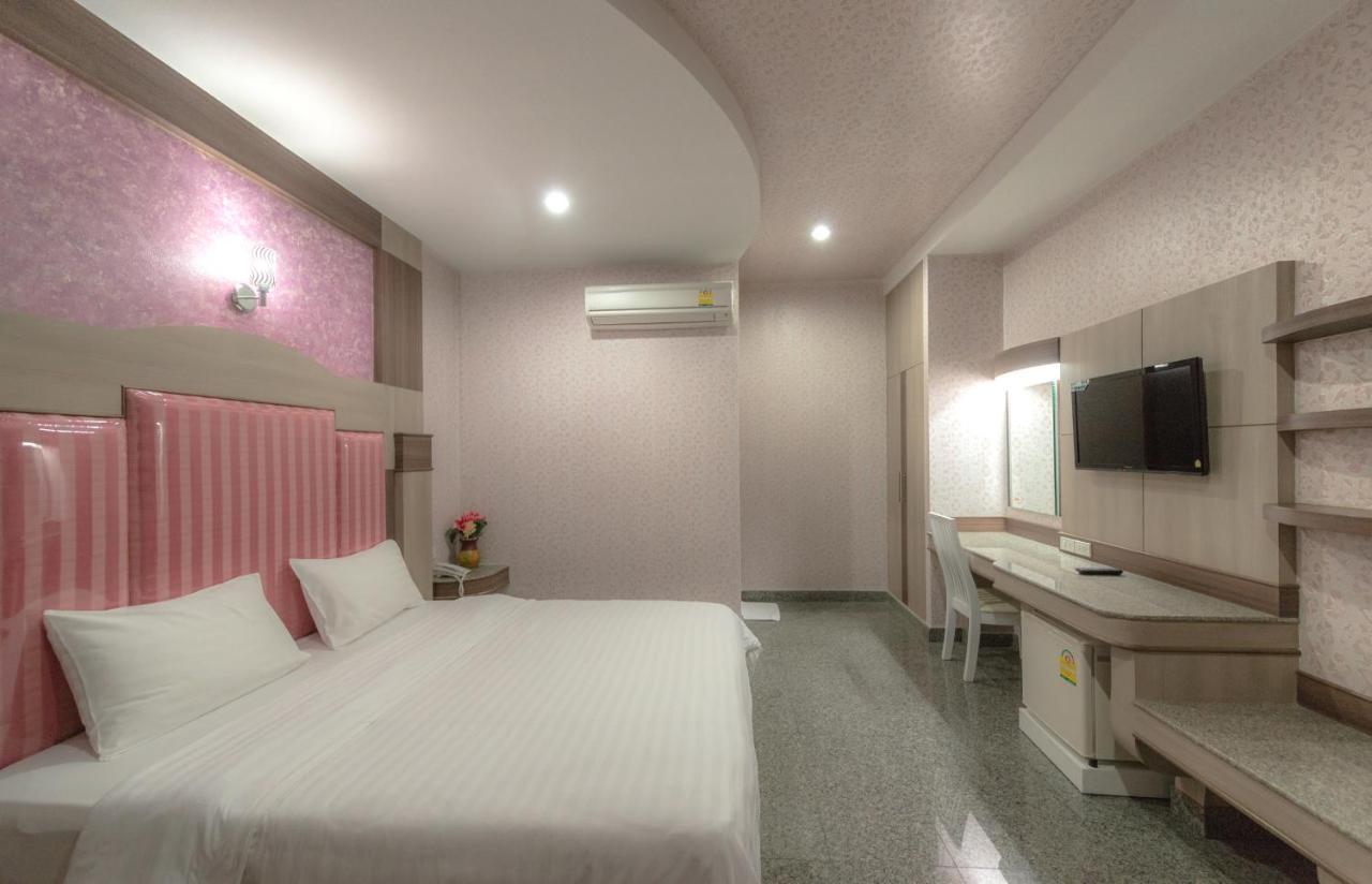 Martina Hotel Szurin Kültér fotó
