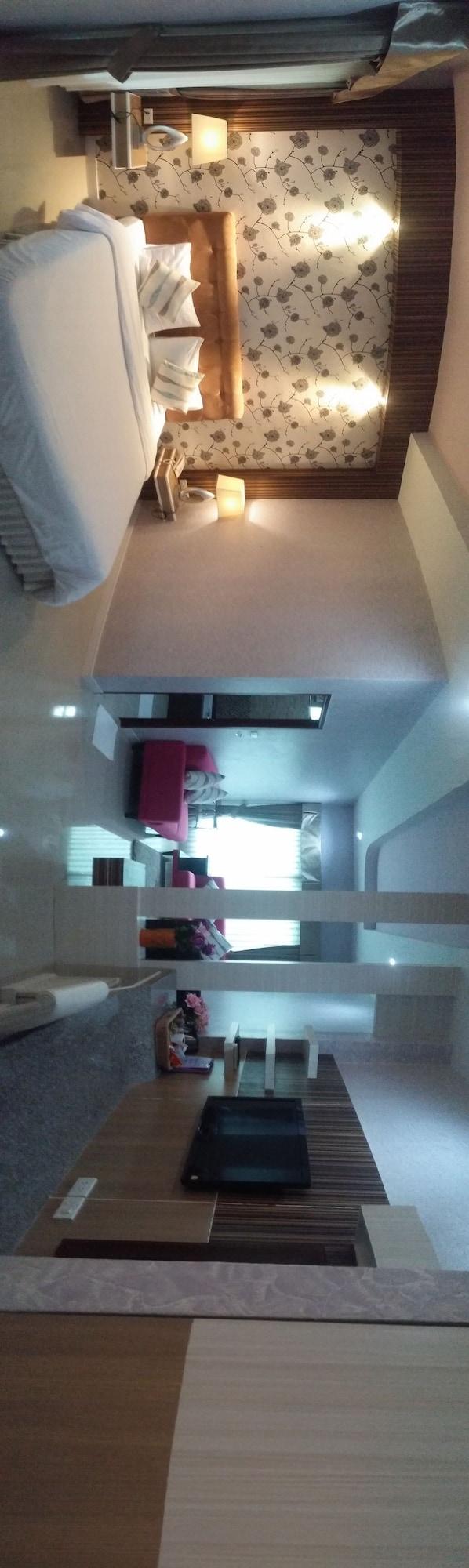 Martina Hotel Szurin Kültér fotó