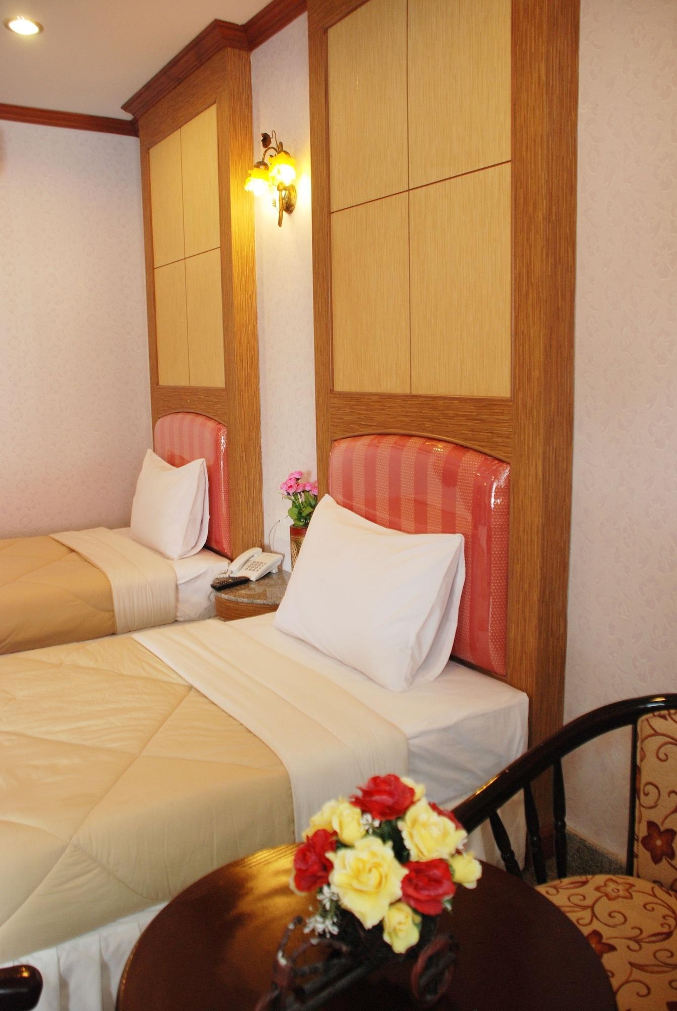 Martina Hotel Szurin Kültér fotó